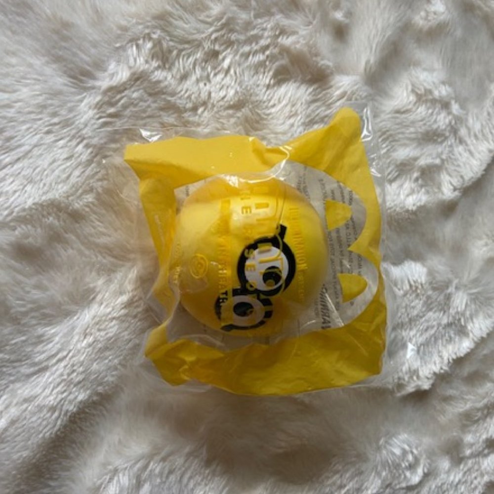 2/$30 McDonald's Minion toys Rise of Gru Yellow Sphere No 29 Happy Meal Toy NIP